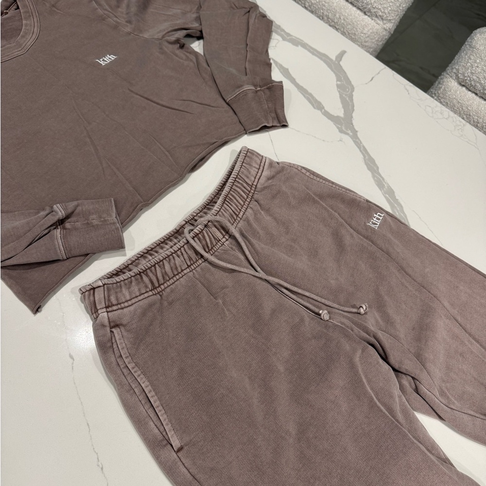 Kith Washed Brown Cropped Sweatshirt and Joggers Set - Picture 2 of 4